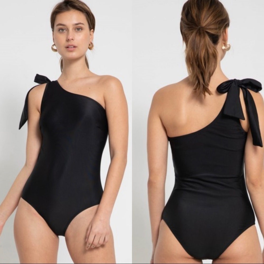 CHLOE SWIMWEAR